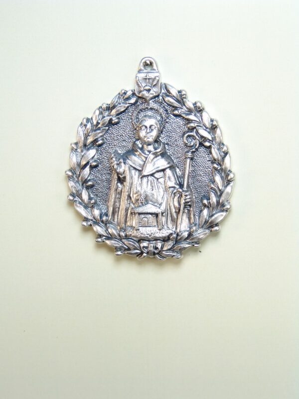 MEDALLAS RELIGIOSAS IMÁGENES RELIEVE "SAN BENITO ORLA OLIVO 55 MM"