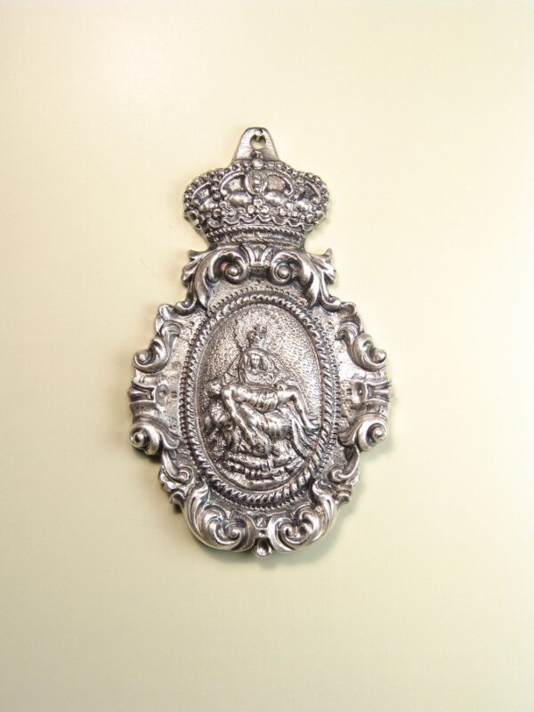 MEDALLAS RELIGIOSAS IMÁGENES RELIEVE "VIRGEN DE LAS ANGUSTIAS ORLA BARROCA 70 MM"