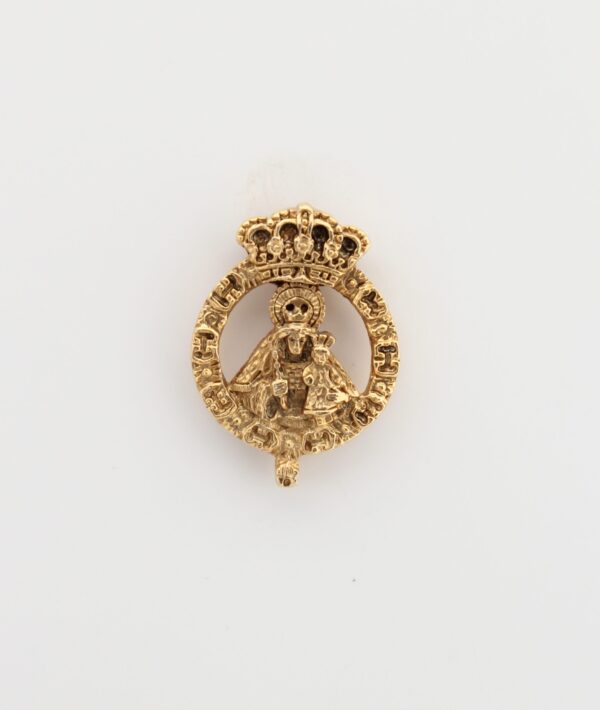 INSIGNIAS RELIGIOSAS IMÁGENES RELIEVE "VIRGEN CON NIÑO ORLA TOISON CON CORONA 24 MM ALTURA"