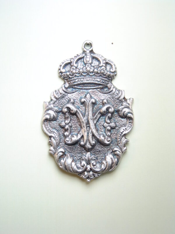 MEDALLAS RELIGIOSAS HERÁLDICAS RELIEVE "AVE MARIA CINCELADA 70 MM"