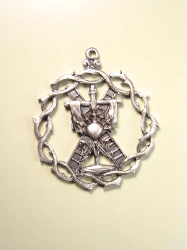 MEDALLAS RELIGIOSAS HERÁLDICAS RELIEVE "AVE MARIA Y CORAZON DE 7 PUÑALES SOBRE CRUZ CON SUDARIO Y ESCALAS ORLA CORONA DE ESPINAS 60 MM"